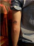 kol-arkasina-koc-ve-boga-burcu-dovmesi---aries-and-taurus-horoscope-tattoos