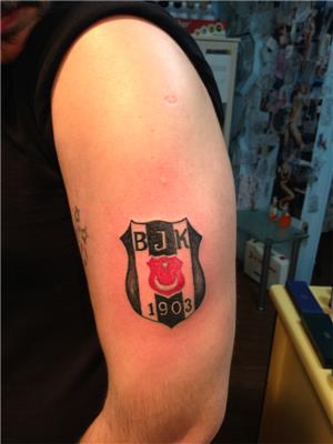 besiktas-jk-amblemi-dovme---besiktas-football-club-tattoo