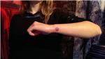 baris-isareti-dovmesi---peace-symbol-tattoo