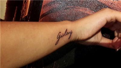 gulay-isim-dovmesi---name-tattoos