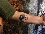 yin-yang-kurt-dovmesi---yin-yang-wolf-tattoo