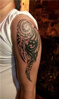 tribal-maori-kol-dovmesi-buyutme-calismasi---tribal-maori-arm-tattoo