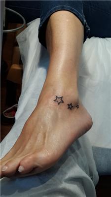 ayak-bilegine-yildizlar-dovmesi---star-tattoos-on-foot