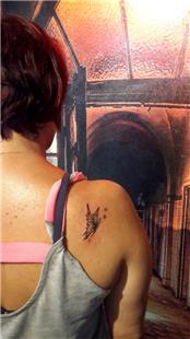 Omuza Kelebek Dvmesi / Butterfly Tattoo