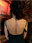 mors-alfabesi-sirt-dovmesi-ekleme-duzeltme---morse-code-back-tattoo-cover-up