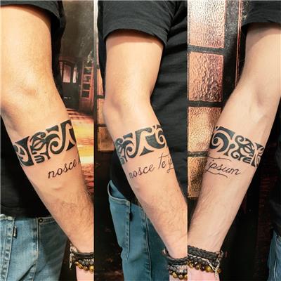 maori-kol-bandi-ve-yazi-dovmesi---maori-arm-band-and-nosce-te-ipsum-tattoo