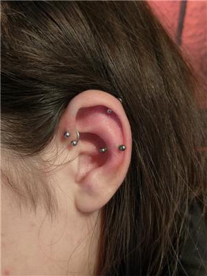 titanyum-snug-kulak-piercing---titanium-snug-piercing