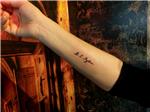 de-irfan-el-yazisi-isim-dovmesi---name-tattoos