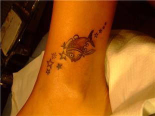 Kk Kara Balk ve Yldzlar Dvmesi / Little Black Fish and Stars Tattoo