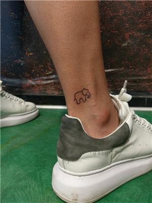 minimal-fil-dovmesi---minimal-elephant-tattoo