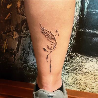 cizgisel-zumrudu-anka-kusu-ayak-bilegi-dovmesi---phoenix-tattoo