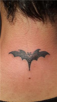 yarasa-dovmesi---bat-tattoos