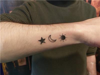 minimal-yildiz-ay-gunes-dovmesi---minimal-star-moon-sun-tattoo