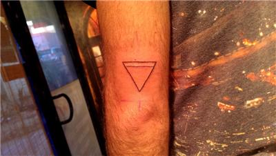 ucgen-dovmeleri---triangle-tattoos