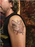 kopek-baligi-ve-dumen-dovmesi---shark-and-rudder-tattoo