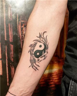 yin-yang-ve-koi-baligi-dovmesi---yin-yang-and-koi-fish-tattoo