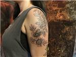 kol-uzerine-golgeli-cicek-ve-yapraklar-dovmesi---flower-tattoos-on-arm