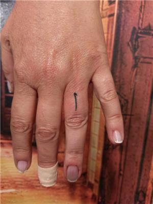 parmak-uzerine-arapca-elif-harfi-dovmesi---arabic-letter-tattoo-on-finger