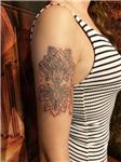 lotus-mandala-yanik-izi-kapatma-calismasi---lotus-mandala-scar-tattoo
