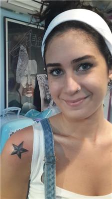 yildiz-dovmesi---star-tattoos