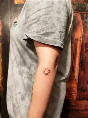 ifade-dovmesi---smiley-tattoo