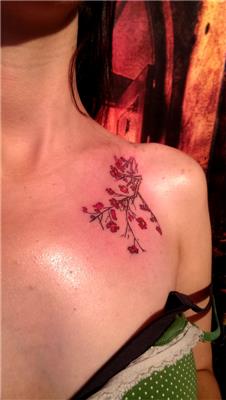 sakura-cicek-dovmesi---sakura-flowers-tattoo