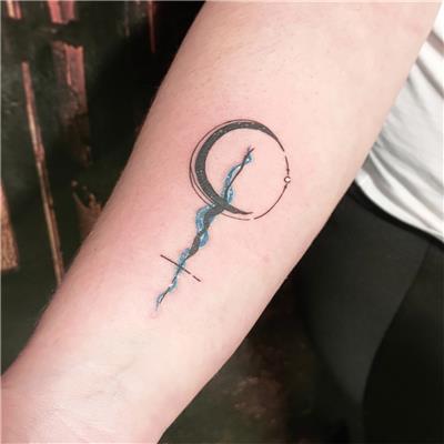 lilith-sembolu-dovmesi---lilith-symbol-tattoo
