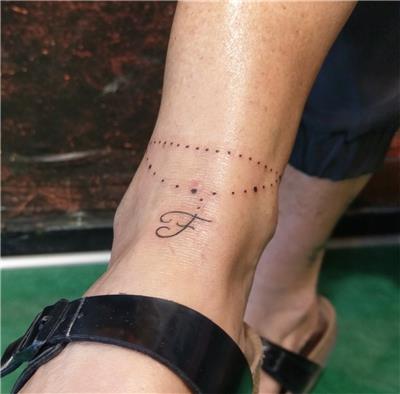 f-harfi-ve-halhal-dovmesi---f-letter-and-anklet-tattoo