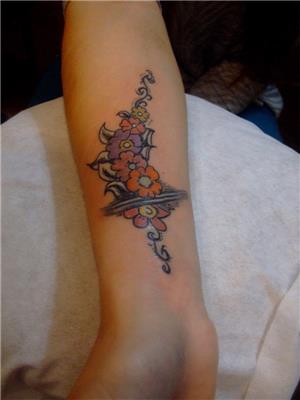 renkli-cicek-dovmeleri---colorful-flower-tattoos