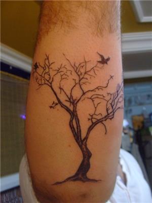 agac-dovmesi---tree-tattoos