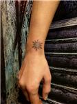 kar-tanesi-dovmesi---snowflake-tattoo