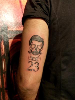 kuru-kafa-ve-23-dovmesi---stayin-classy-skull-and-23-tattoo