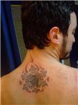 kar-tanesi-dovmesi---snowflake-tattoos