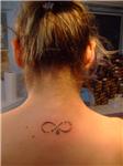 sonsuzluk-isareti-isim-ve-nazar-boncugu-dovmesi---infinity-symbol-names-and-evil-eye-tattoo