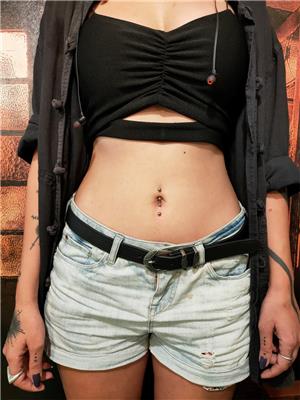 cift-gobek-piercing---double-navel-piercing