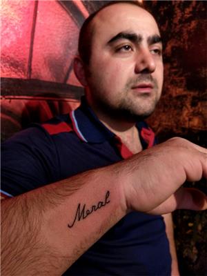 meral-isim-dovmesi---name-tattoo