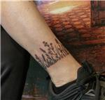 ayak-bilegine-cicekler-ve-bitkisel-motifler-dovmesi---flower-and-herbs-anklet-tattoo-