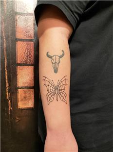 rmcek A Kanatl Kelebek Dvmesi / Spider Web Wings Butterfly Tattoo