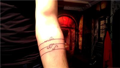 kolu-saran-ok-ve-isim-dovmeleri---arrow-and-name-tattoos