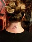 kalem-bisiklet-ve-h-harfi-dovmesi---pen-and-bicycle-tattoo-