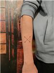 capraz-oklar-dovmesi---cross-arrow-tattoo