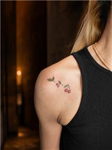 Omuza Kiraz D�vmesi / Cherry Tattoos
