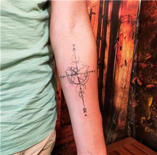 Pusula Dnya Haritas ve Ok Dvmesi / Compass World Map and Arrow Tattoo