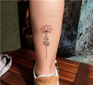 Ayak Bileine Lotus Unalome Dvmesi / Lotus Unalome Tattoo