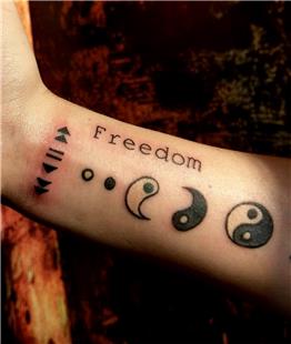 Play, Pause, Skip konlar ve Freedom Dvme / Play Music Button and Freedom Tattoos
