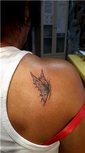 Omuza Kelebek Dövmesi / Butterfly Tattoo