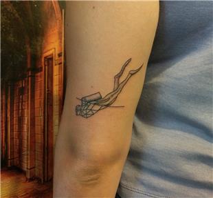 Tpl Su Alt Dal Dalg Dvmesi / Scuba Diving Tattoo