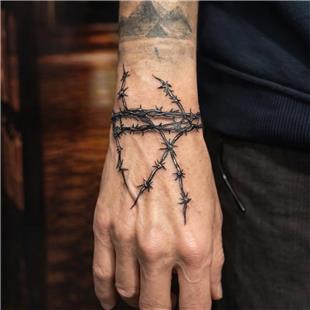 Dikenli Tel D�vmesi / Barbed Wire Tattoo