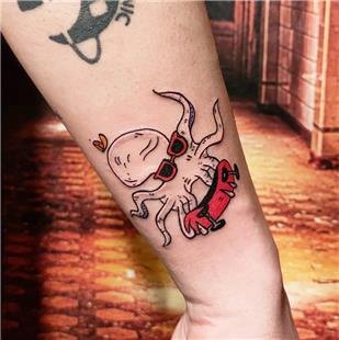 Kaykayc Ahtapot Dvmesi / Skater Octopus Tattoo