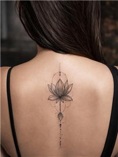 S�rta Lotus D�vmesi / Lotus Tattoo on Back